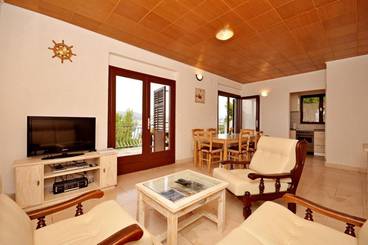 Apartment Jakov Donji Okrug  Extérieur photo