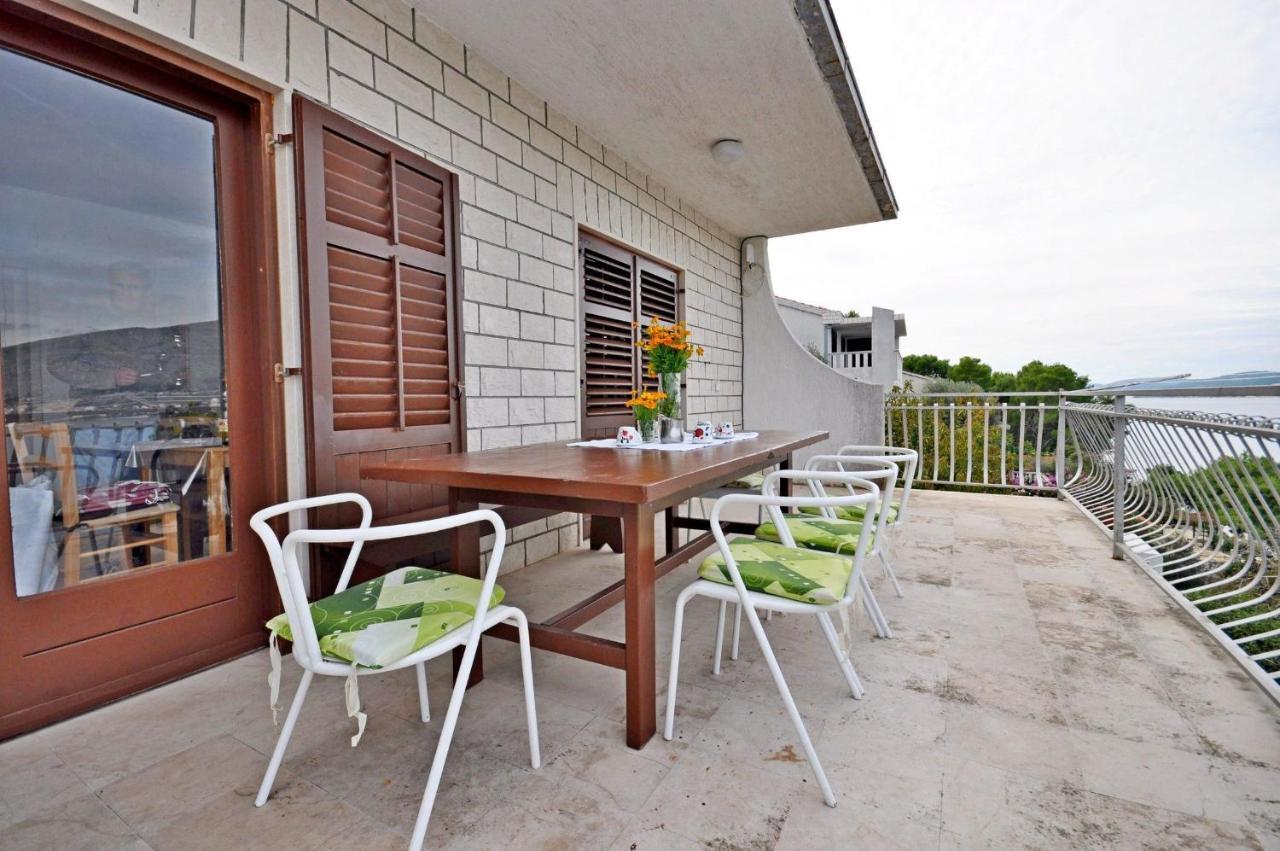 Apartment Jakov Donji Okrug  Extérieur photo